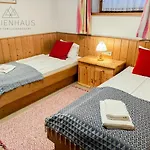 Gartenwohnung An Der Familienabfahrt شقة