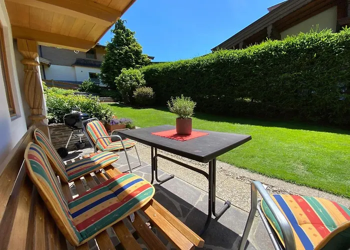 Gartenwohnung An Der Familienabfahrt アパート ブリクセン イン ターレ